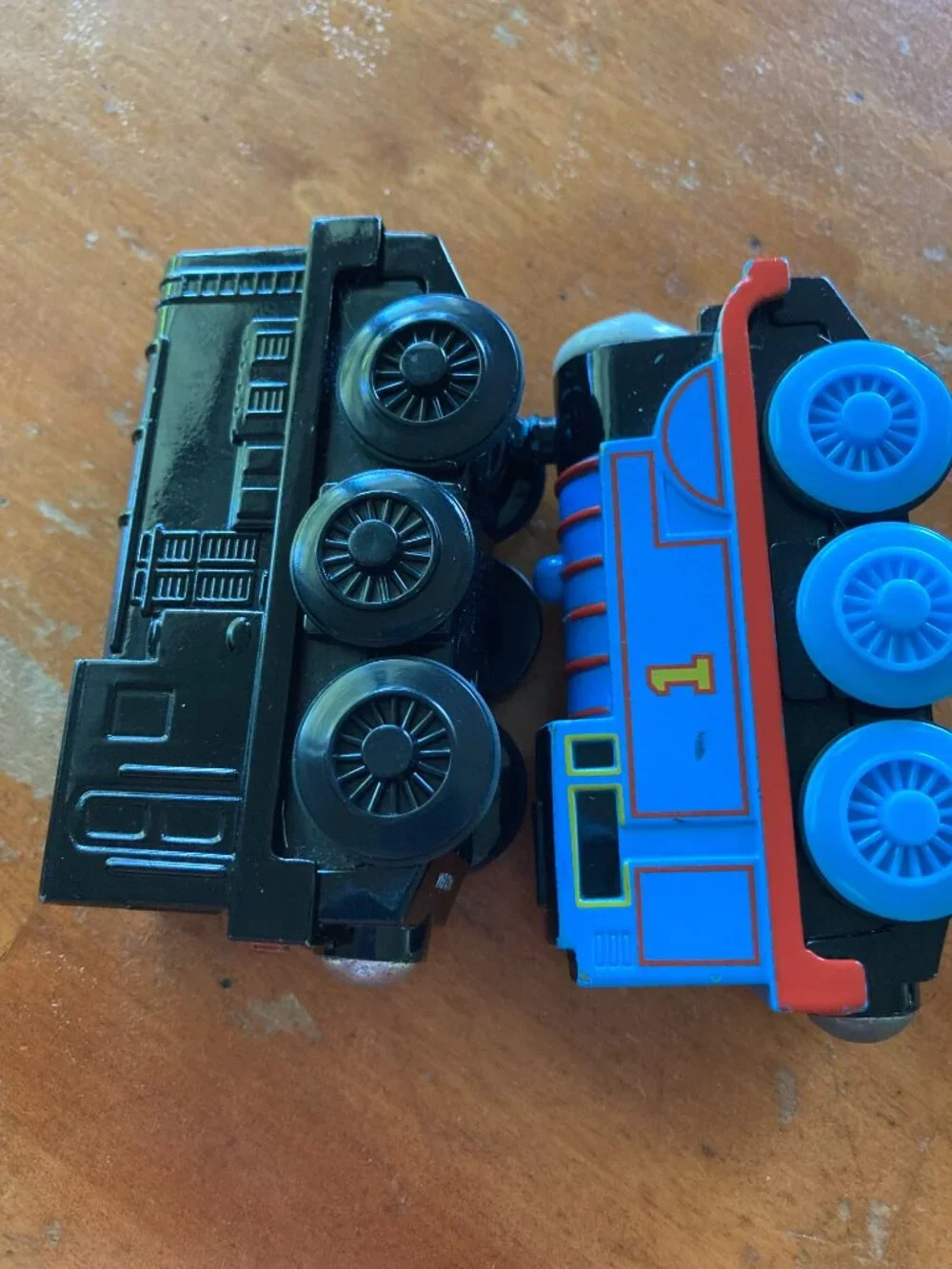 Diesel  & Thomas & Friends Diecast Motorized Battery Operated for Wooden Tracks